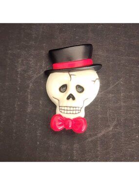 VINTAGE RUSS Halloween Skeleton Skull with Red BowTie in Top Hat Lapel Pin...